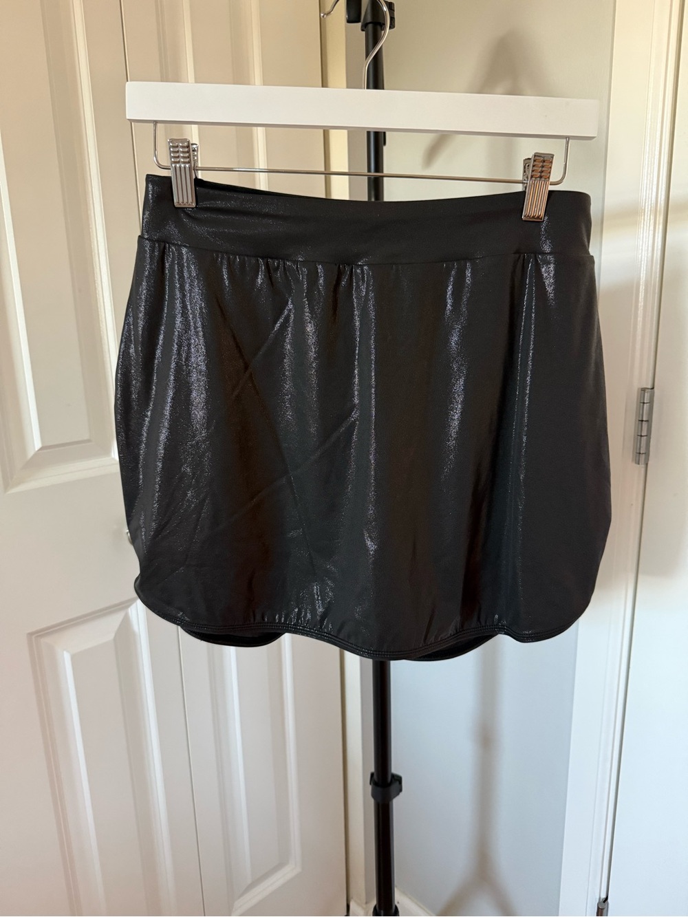 HALARA Black Shimmer A-Line Mini Skirt
